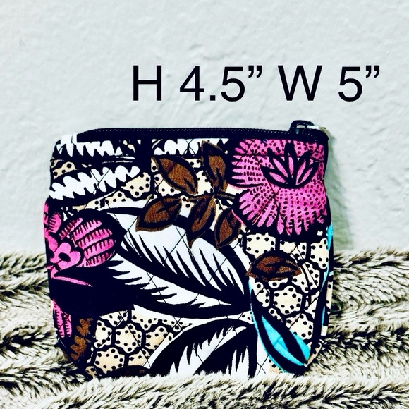 Vera Bradley bundle 4 pouches like new! - Picture 4 of 5